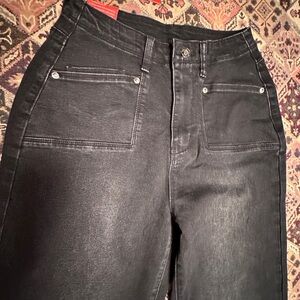 Ladies‎ Size 6 black high-rise wide leg jeans